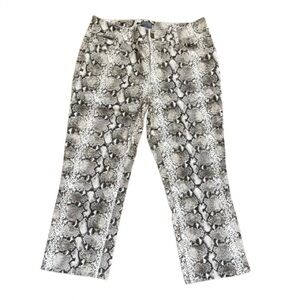 Additions by Chico's Platinum Denim Snakeskin Crop Jeans 1 (US 8)